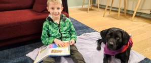 Sæby Bibliotek har fået en læsehund