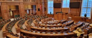 Du kan søge om at stemme hjemme til folketingsvalget