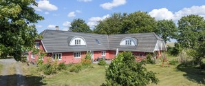 home Sæby – Læsø: Charmerende bolig med masser af plads – både inde og ude