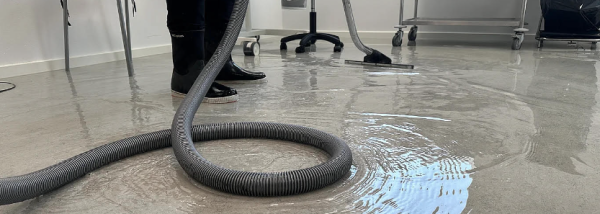 Vand fossede ind på ældrecenter