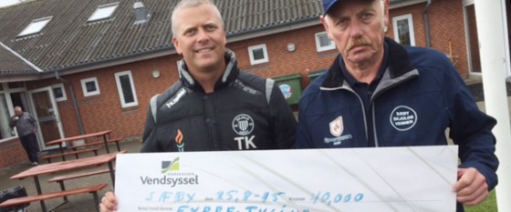 Skjolds Venner overrakte check på 40.000 kr