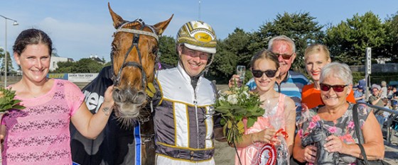 Hestevæddeløb: <br>Vi er i fuld gang!!