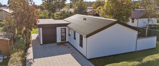 Ugens bolig: Gennemrenoveret villa med moderne løsninger i Nordbyen i Sæby