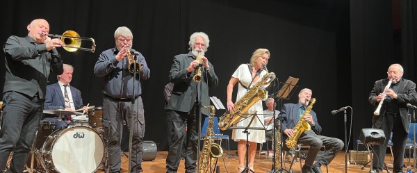 Jazzmusik i verdensklasse på Sæby Torv fredag den 9. august