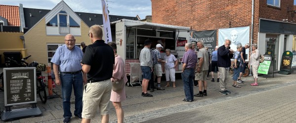 Hotdogs, kage og bogstavjagt hos SAFnet