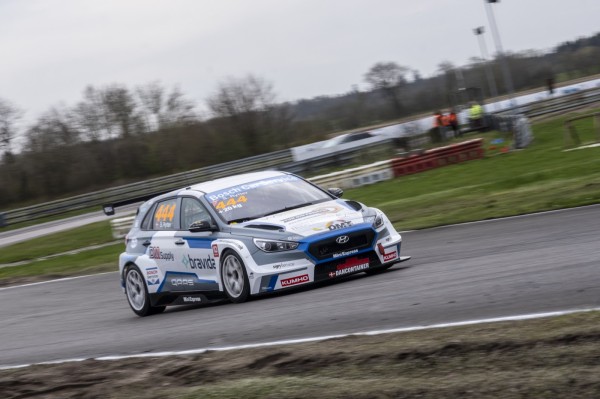 I år sigter Silas Rytter mod den absolutte TCR-top