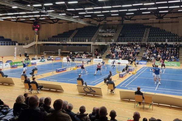 VEB’s danske mestre møder i aften ambitiøse Hvidovre
