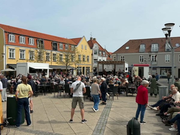 Oplev stemningen til Pinse jazz i Sæby