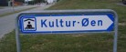 Så er skiltene ved Kultur-Øen endelig på plads