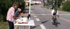 Fuld fart på cyklen i en time – og så er der fest