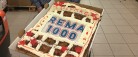 Borgmester overrækker kagemand til Rema 1000 i Sæby