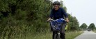 Aase cykler mange km. om året for at samle pantflasker