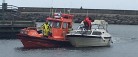 Motorbåd tabte roret efter stranding