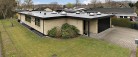 Arkitekttegnet villa i modernistisk stil – god beliggenhed i Sæby