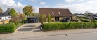 Spændende, moderniseret og rummelig familievenlig villa med 6 værelser