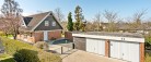 Villa med dobbeltgarage og yderst central beliggenhed i Sæby midtby