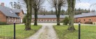 Moderniseret landejendom med mange gode udhuse og 8,1 hektar jord