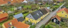 Smukt og velholdt byhus med egen have ved Sæby Havn