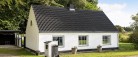 Hyggelig, renoveret og moderniseret villa på landet – kan anvendes til flexbolig