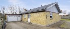 Ugens bolig: Løbende vedligeholdt hus i fantastiske omgivelser