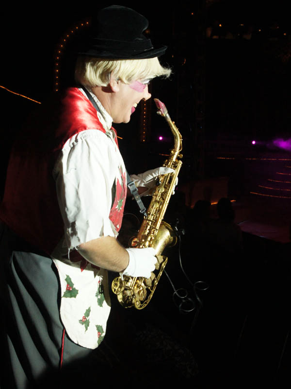 Sax_600x800