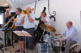 band, Lektor Linds