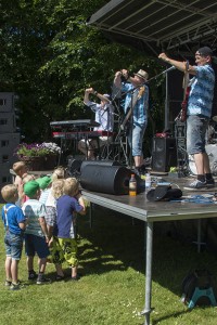 1-_8014555-001_400x600