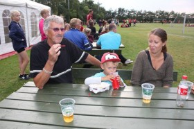 Morfar, datter og barnebar copy