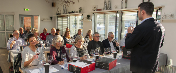 Glas smagning på Hotel Viking<br>… Glas smagning på Hotel Viking<br>…