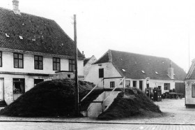 B 1220