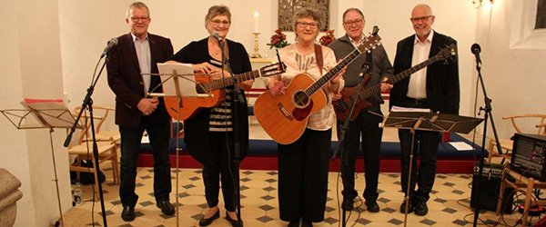 Viser og salmer i Lyngså kirke<br>… Viser og salmer i Lyngså kirke<br>…