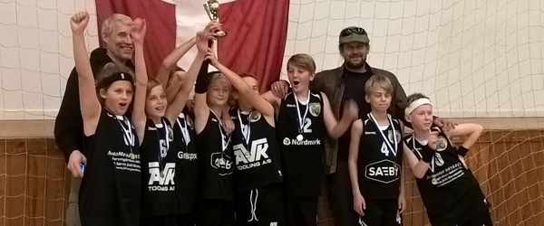 Guld til Sæby Gators<br> dygtige U12 drenge i Viby Guld til Sæby Gators<br> dygtige U12 drenge i Viby