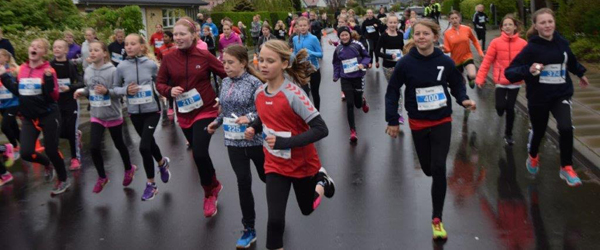 Fuld fart på årets<br> Skole OL i Sæby Fuld fart på årets<br> Skole OL i Sæby