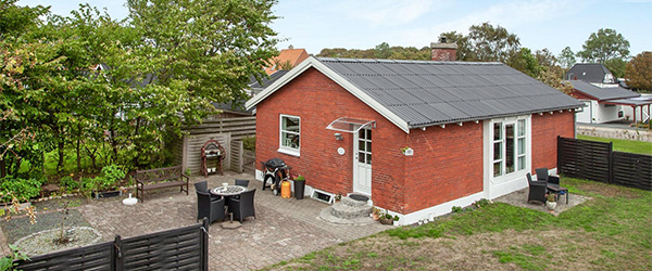 Flot vedligeholdt bolig på rolig villavej centralt i Sæby Flot vedligeholdt bolig på rolig villavej centralt i Sæby