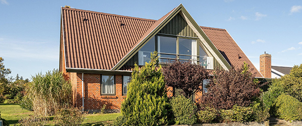 Velindrettet villa med panoramaudsigt over Kattegat