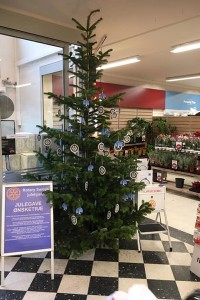 Juletræ i brugsen kopier