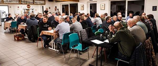 61 ølentusiaster til smagning i Lyngsaa Boldklub 61 ølentusiaster til smagning i Lyngsaa Boldklub