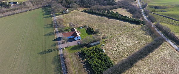 DCIM101MEDIADJI_0001.JPG Smuk landejendom i naturskønne omgivelser