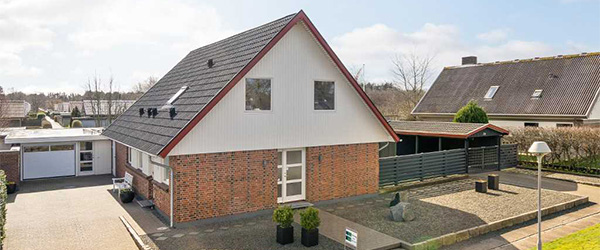 Flot og velholdt 1½ plans villa i sydbyen