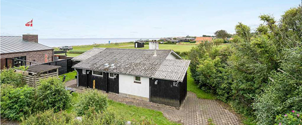 Skønt fritidshus med havudsigt, på egen grund!