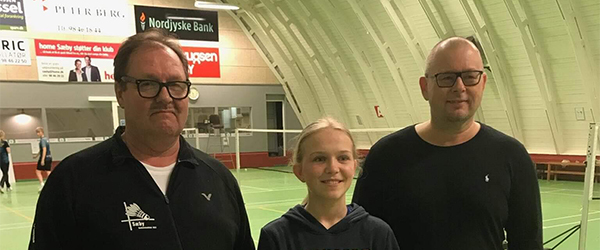 Sæby Badmintonklub fejrede ny spiller på toppen Sæby Badmintonklub fejrede ny spiller på toppen