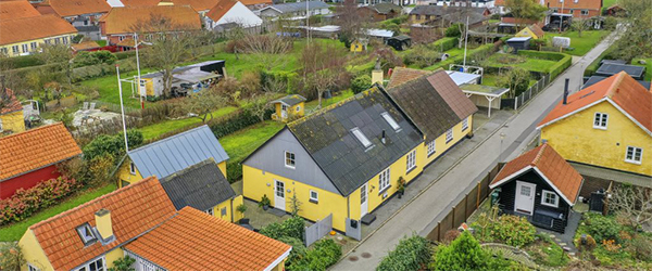 Smukt og velholdt byhus med egen have ved Sæby Havn Smukt og velholdt byhus med egen have ved Sæby Havn