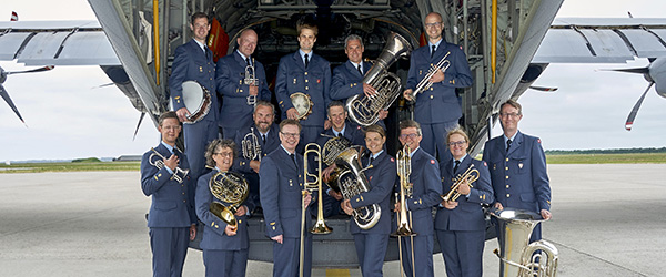 Prinsens Musikkorps slår tonen an Prinsens Musikkorps slår tonen an