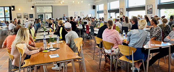 Dimission for 160 elever på Frederikshavn Handelsskole Dimission for 160 elever på Frederikshavn Handelsskole