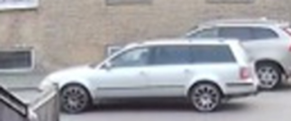 Politiet efterlyser ældre sølvgrå VW Passat Politiet efterlyser ældre sølvgrå VW Passat