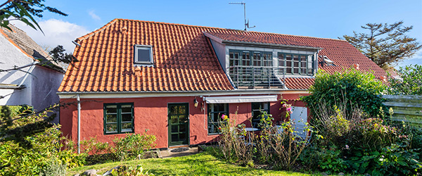 Lyst og ubetinget charmerende byhus i Sæby Lyst og ubetinget charmerende byhus i Sæby