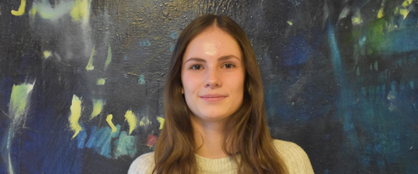 Isabella Kjær Nielsen fra Sæby Unge på Frederikshavn Gymnasium udmærker sig i national trivselsundersøgelse