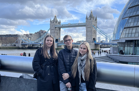 EUX Business elever vendt hjem fra to ugers sprog- og praktikophold i London